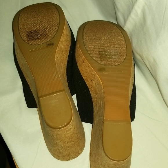 Lucky Brand "Marilynn" 4 inch cork/ stretch fabric platform shoes. Size 10 - Picture 7 of 7